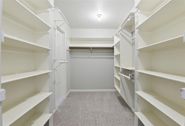 Building Photo - 7535 Olympia Dr