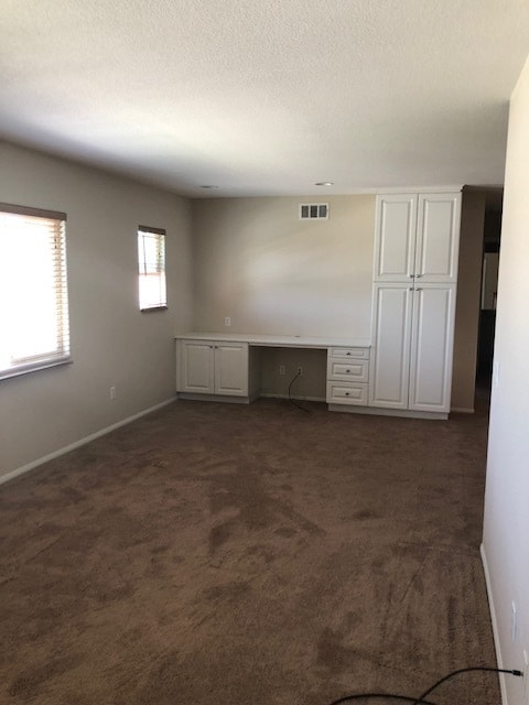 Building Photo - 42758 Camelot Rd