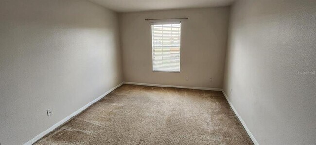 Building Photo - 536 Cresting Oak Cir