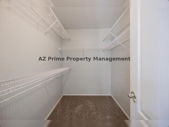 Building Photo - 1654 W Geronimo St