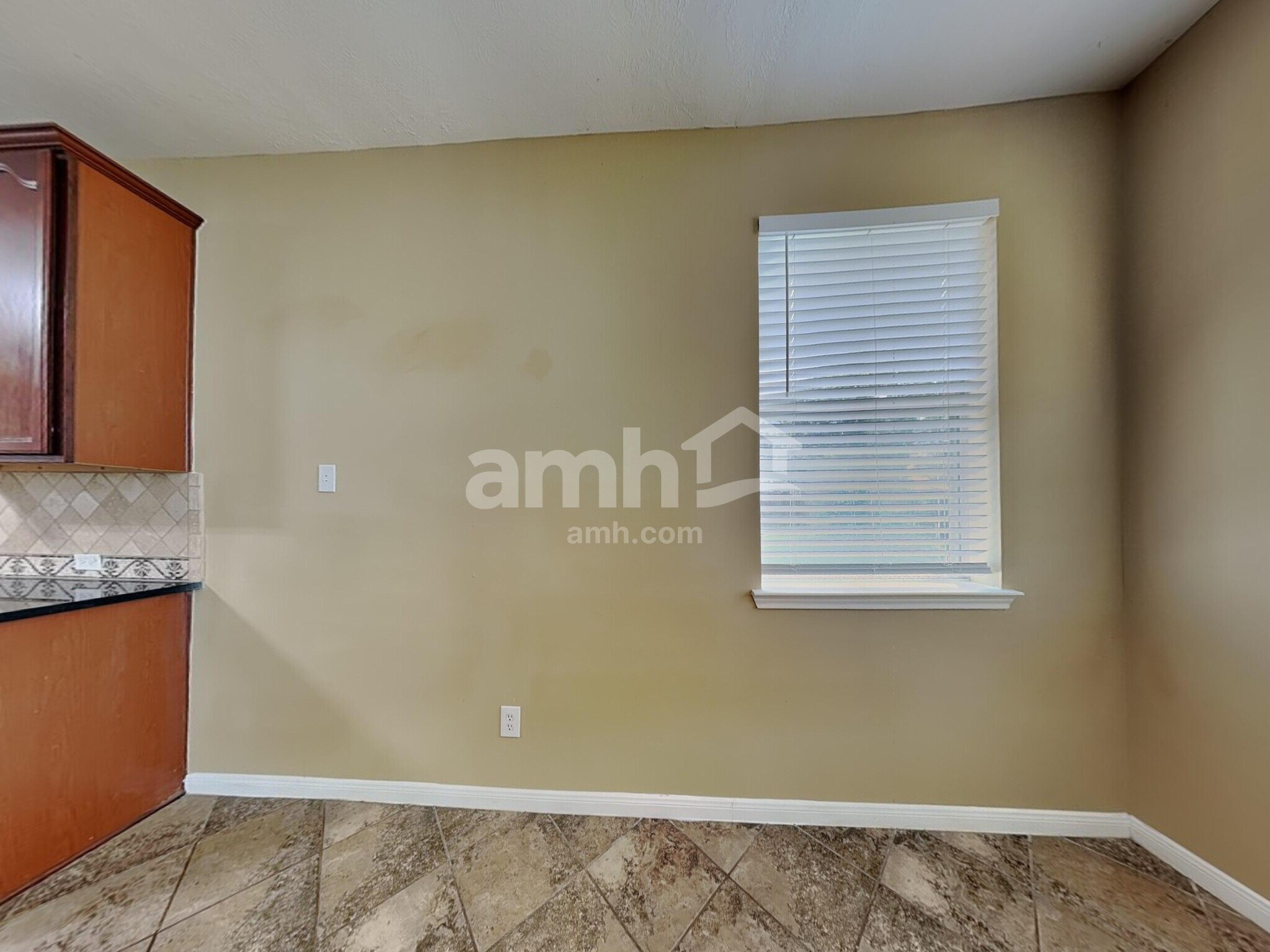 Building Photo - 16954 Langham Heights Ln