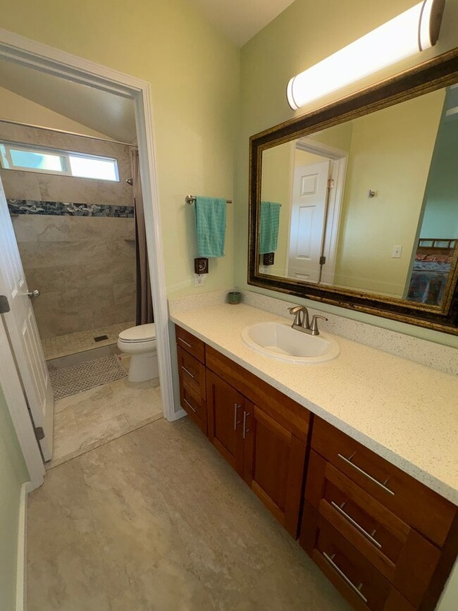 Building Photo - Turn-Key 2-Bedroom Home in The Pines – Ocean & Mountain Views!