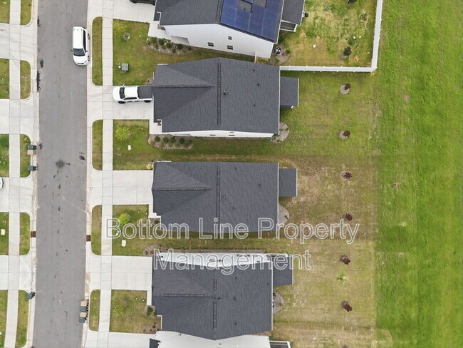 Building Photo - 517 Hanover Shr Ln