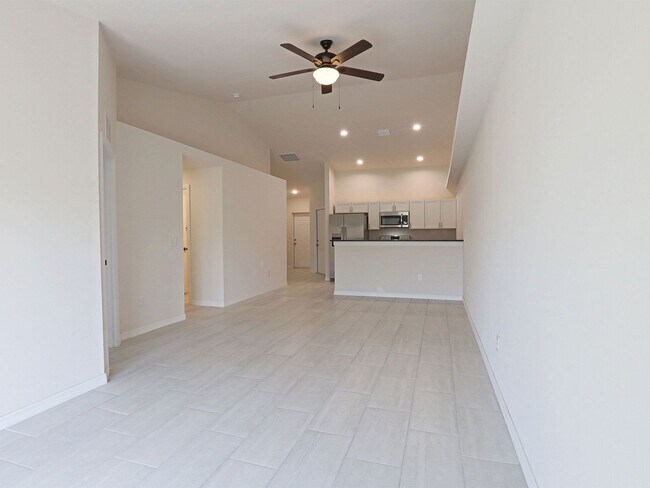 Building Photo - Cape Coral 828