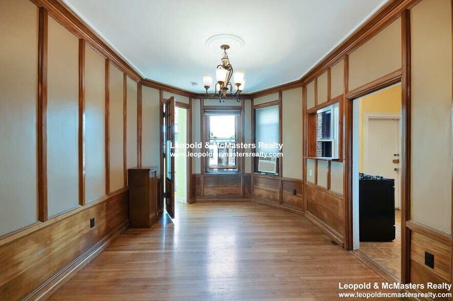 Building Photo - 1259 Commonwealth Ave