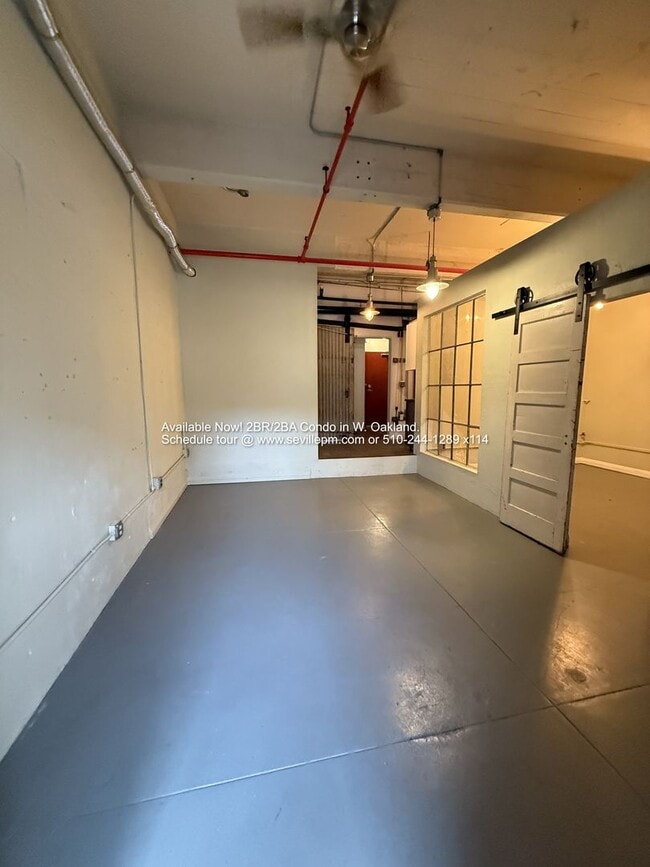 Building Photo - CHIC INDUSTRIAL 2BR/2BA CONDO Available Now!