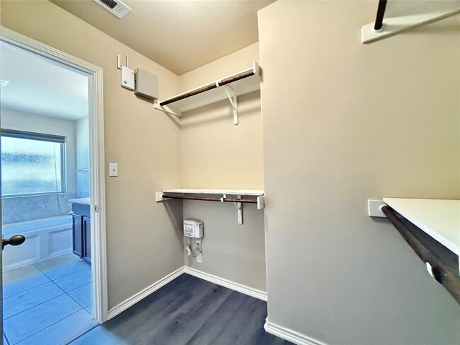 Building Photo - 19009 Mangan Way
