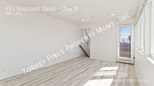 Building Photo - GORGEOUS Remodeled Penthouse with Ocean Vi...