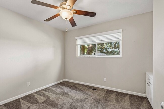 Building Photo - 1825 College Ave