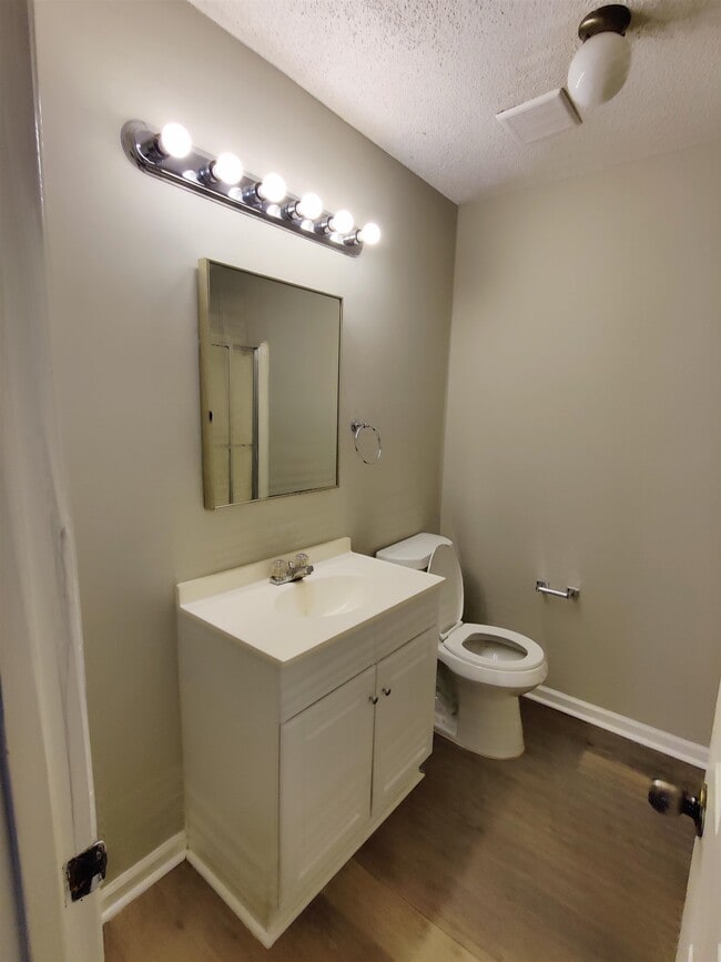 Building Photo - 2366 Gregory Dr