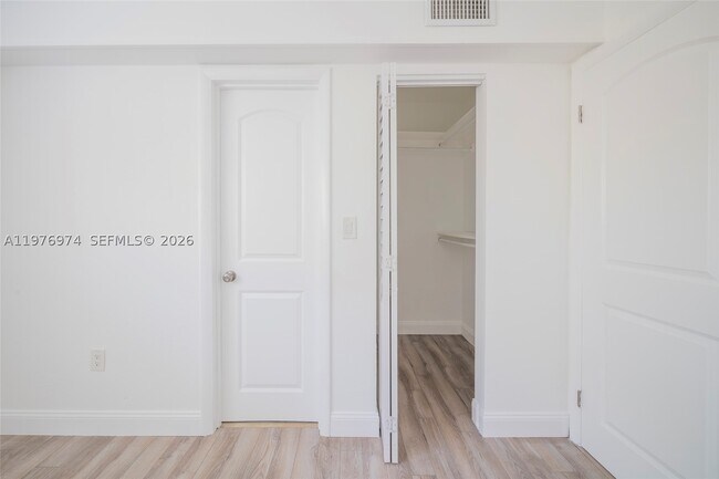 Building Photo - 7901 SW 64th St