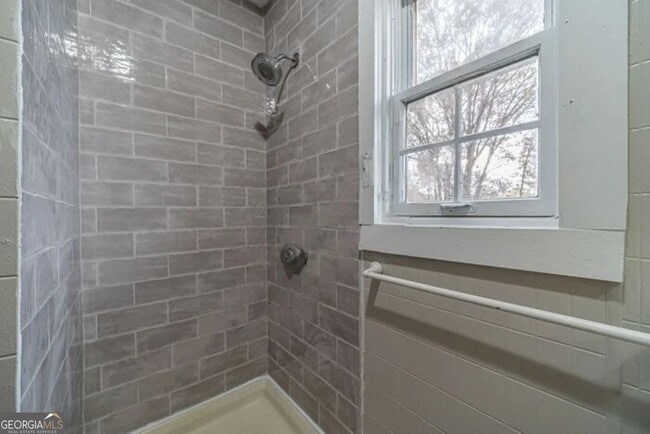 Building Photo - 1202 GA-124