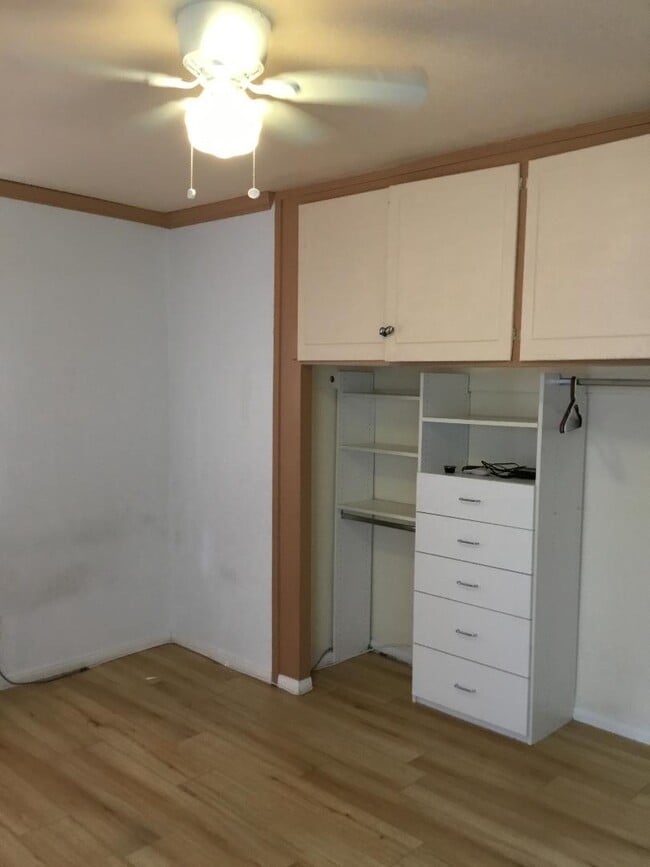 Building Photo - 5324 Roswell St