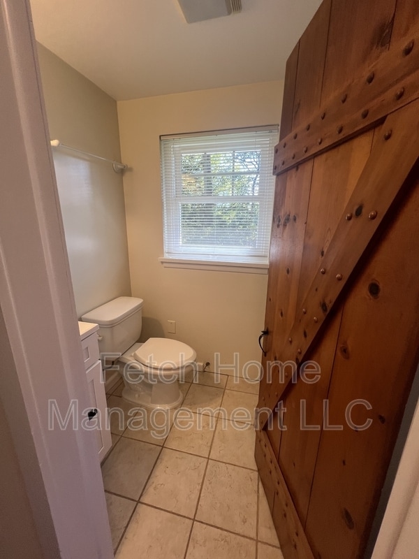 Building Photo - 1232 Park Rd