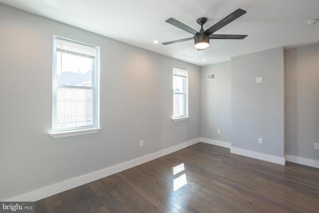 Building Photo - 2106 Manton St