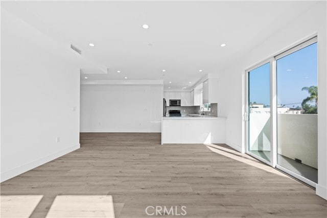 Building Photo - 4214 Fulton Ave