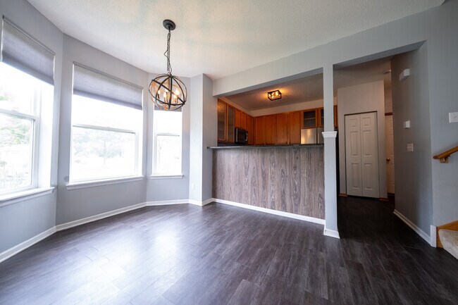 Building Photo - 799 Cobblestone Way