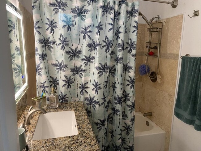 Building Photo - 5254 San Jacinto Pl