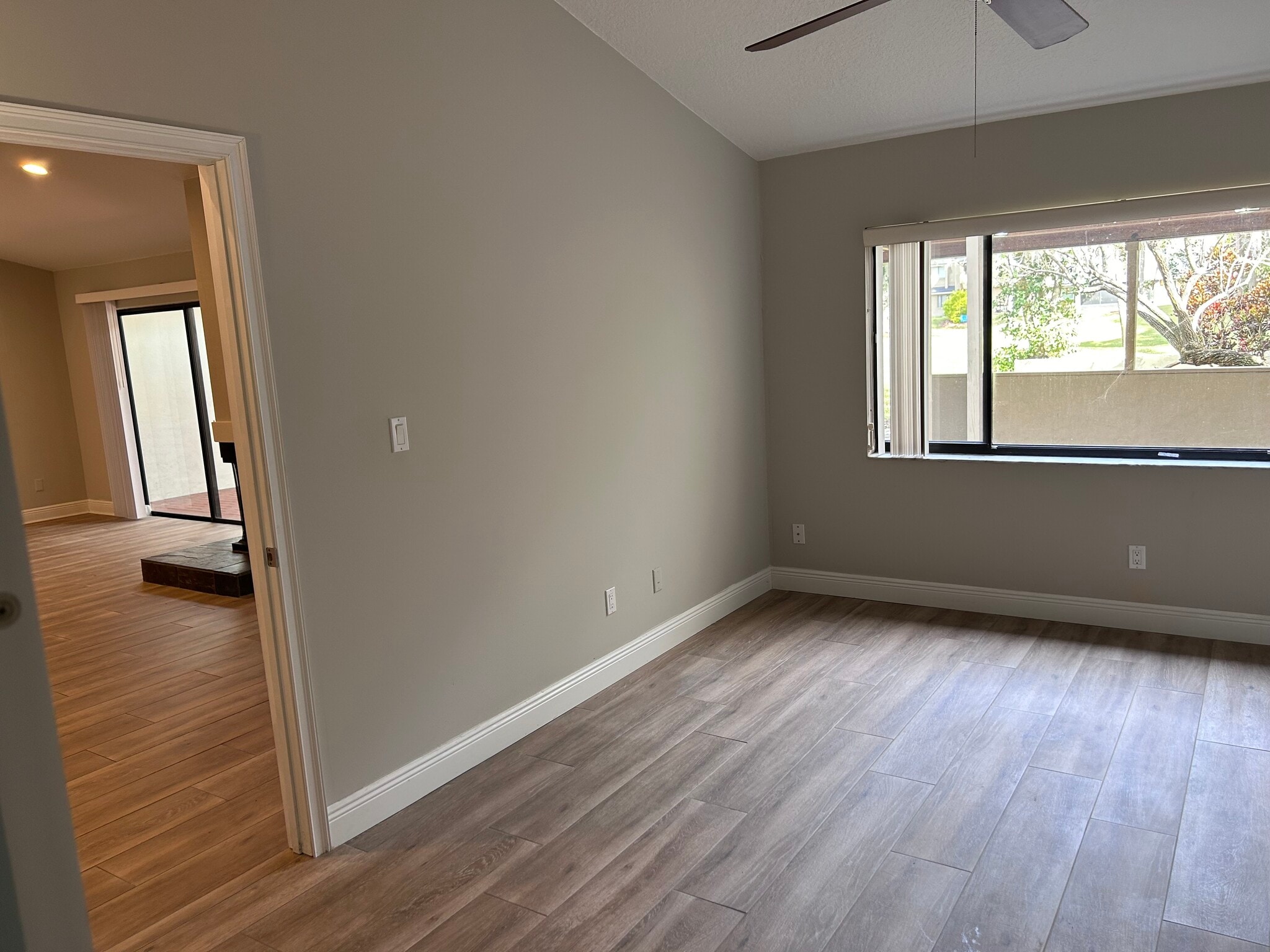 Building Photo - 8559 Pomelo Tree Ln