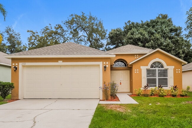 Building Photo - 6922 Crown Lake Dr