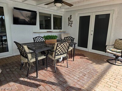 Building Photo - 4443 N Pacific Cir