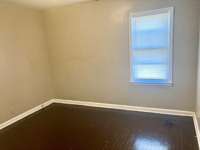 Building Photo - 808 S Lexington St