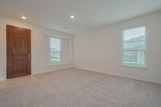 Building Photo - 5727 Texas Sage Dr