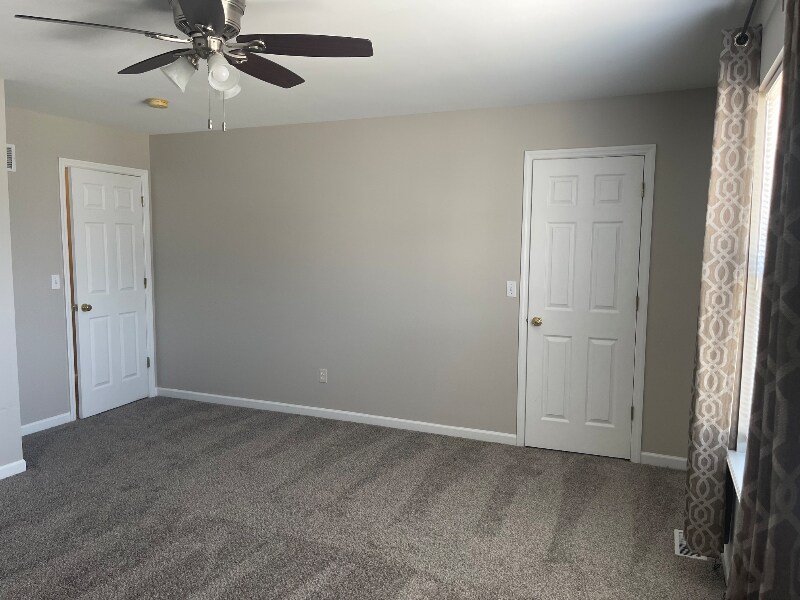Building Photo - 125 Sophie Ln