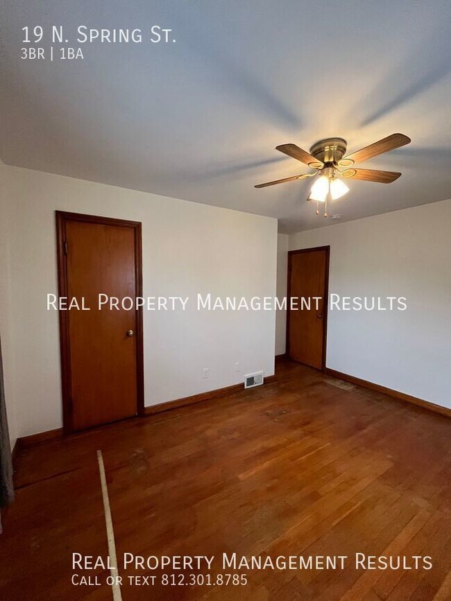 Building Photo - 3 Bedroom, 1 Bath Home East Side