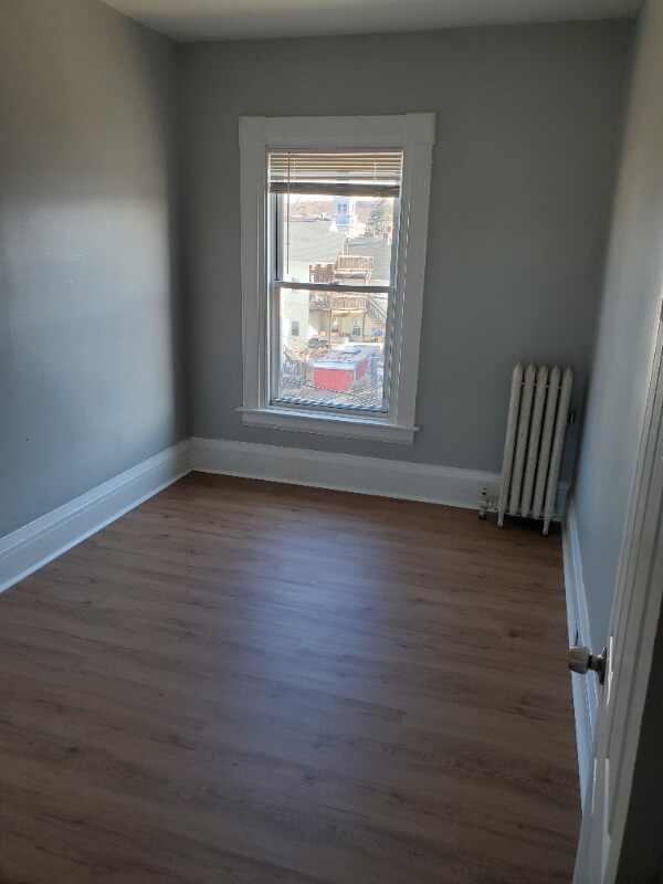 Building Photo - 490 Pine St