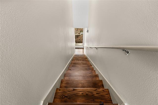 Building Photo - 4111 Newton Ave