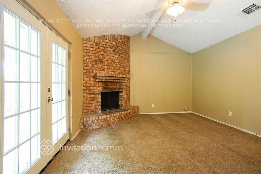 Building Photo - 6410 Walnut Springs Dr