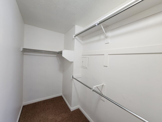 Building Photo - PRICE DROP! 3 bdrm 1.5 bath townhome! You'll love our giant DECK!