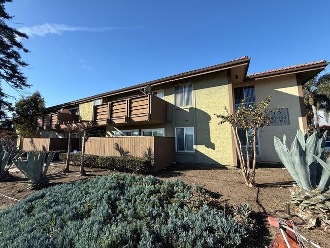 Building Photo - Charming 2-Bed/2-Bath Condo in Gated Forest Glen Community