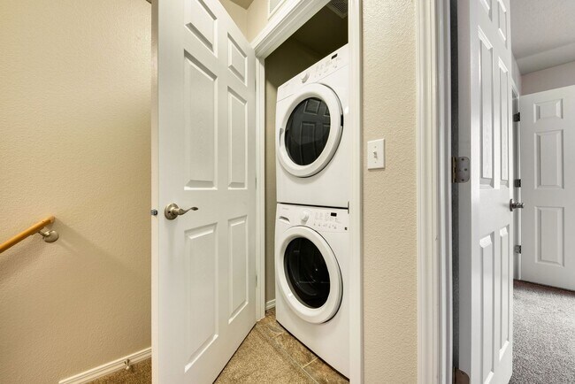 Building Photo - Westborough Apartments