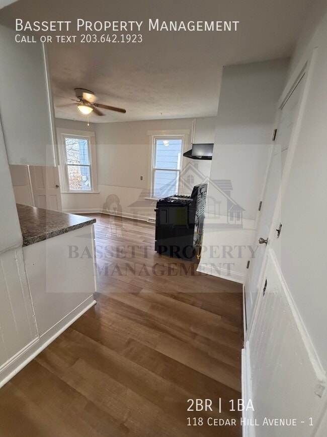 Building Photo - 118 Cedar Hill Ave