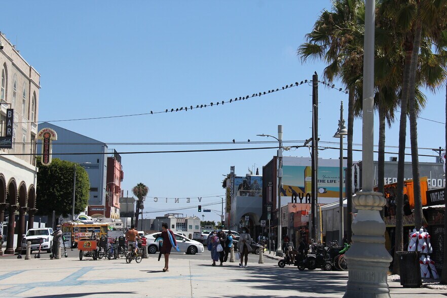 Venice Beach - 2010 Pacific Ave