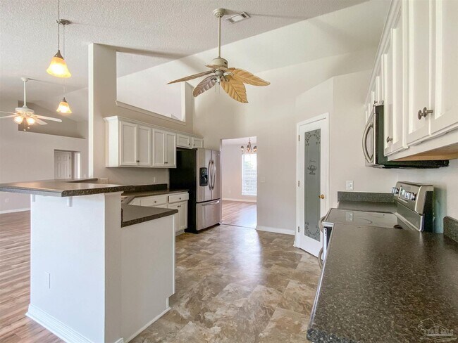 Building Photo - 5408 Keel Dr