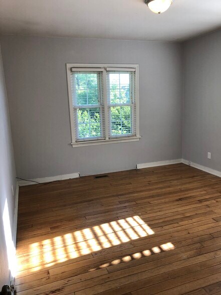 Building Photo - 4018 Baughman Rd