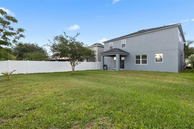 Building Photo - 15210 Montesino Dr