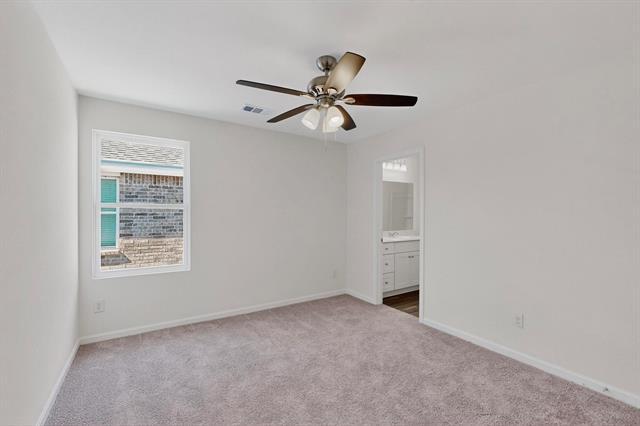 Building Photo - 225 Savannah Wy