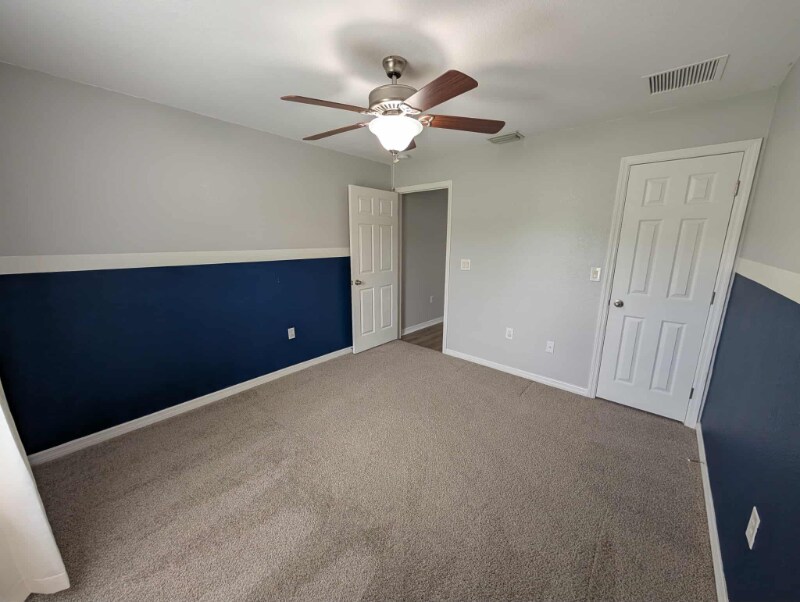 Building Photo - 25672 Deep Creek Blvd