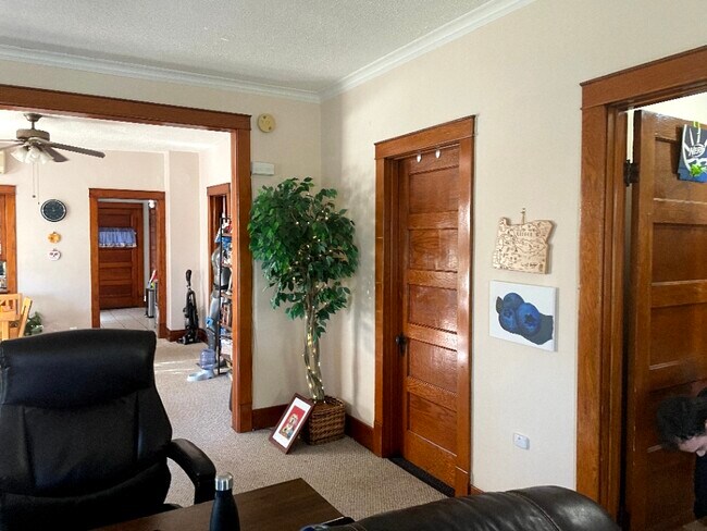 Building Photo - 17346 68th Ct