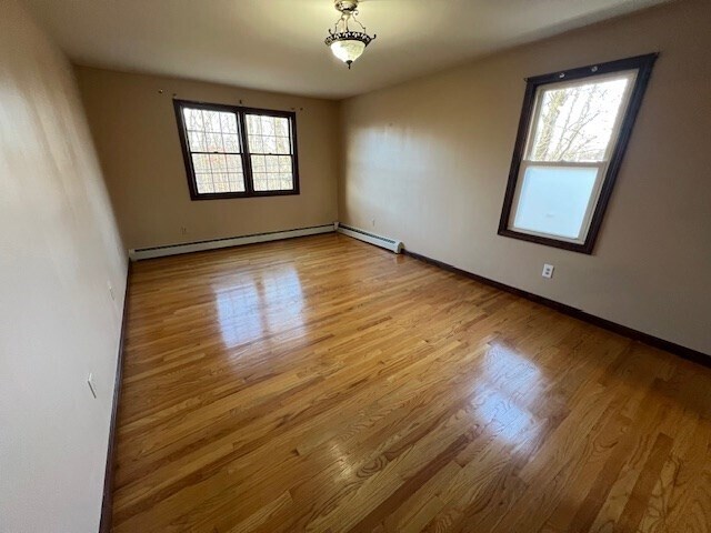 Building Photo - 1657 Meridian St