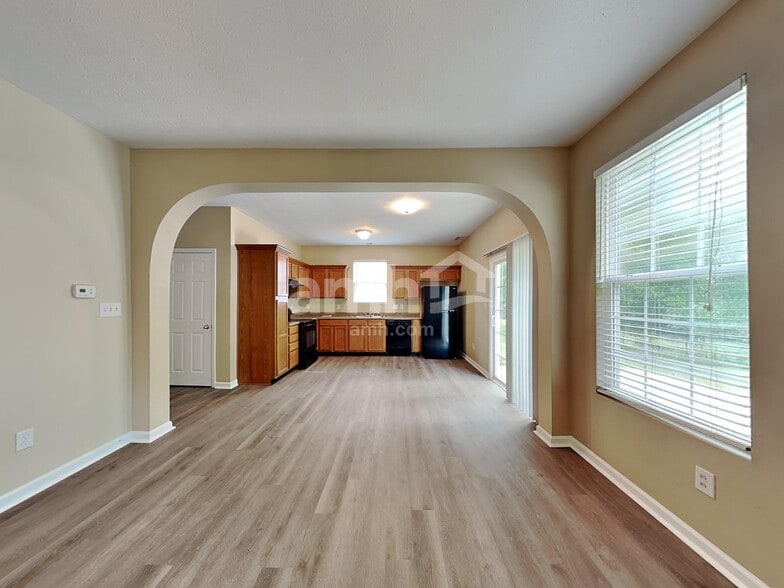 Building Photo - 11350 High Timber Dr