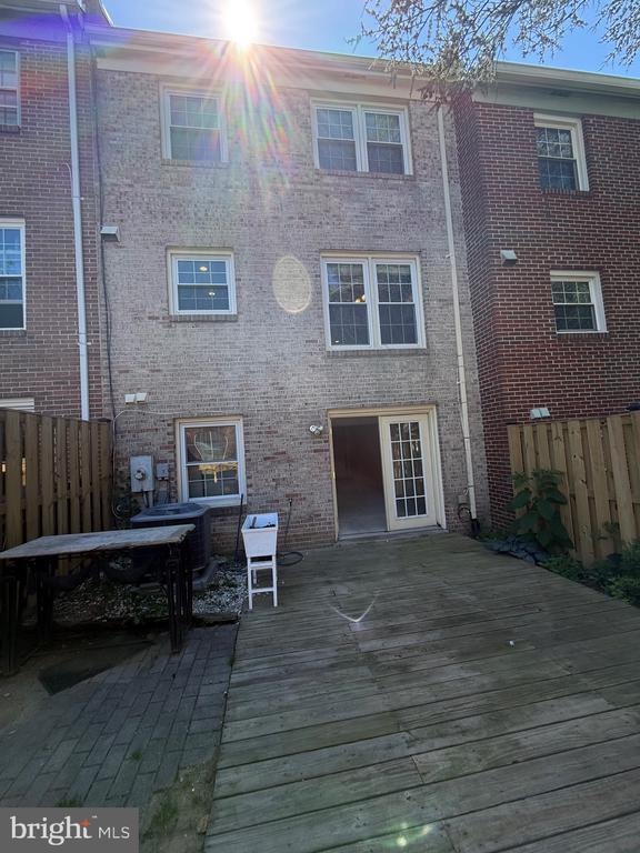 Building Photo - 2430 Windbreak Dr