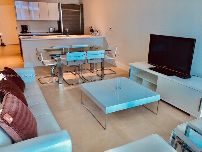 Building Photo - 1100 S Miami Ave