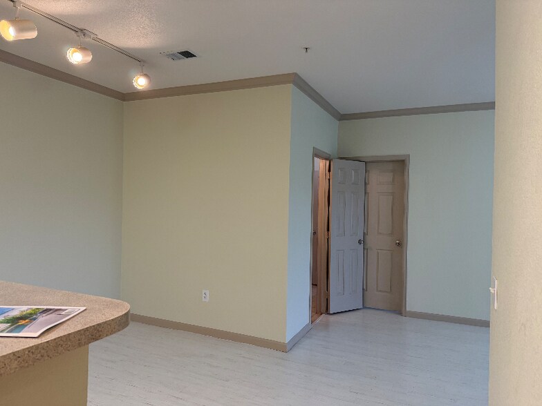 Building Photo - 5620 Fossil Creek Pkwy