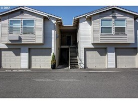 Building Photo - 15054 NW Central Dr