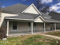 Building Photo - 1303 Holloway St